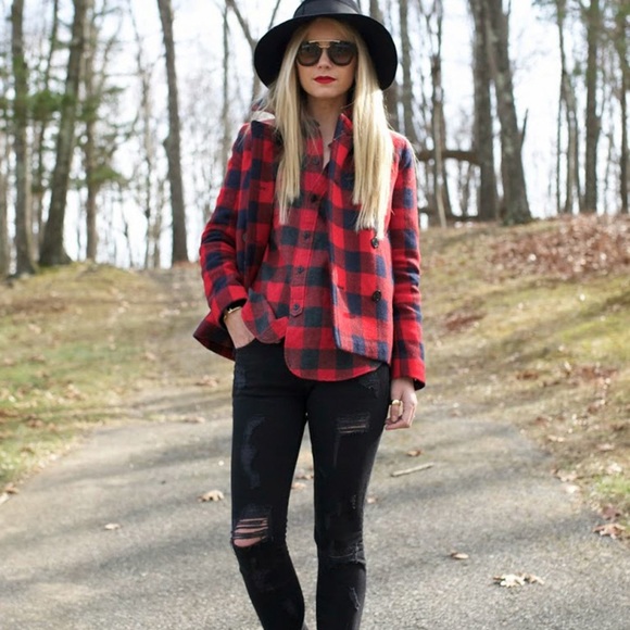 ♥️Banana Republic Plaid shirt - Picture 7 of 7